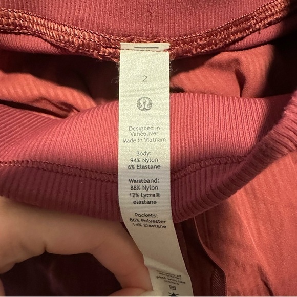 Lululemon dance studio joggers in Savannah burgundy - Picture 9 of 12